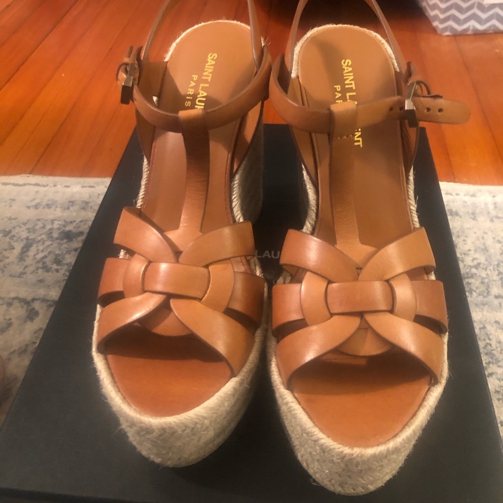 NEVER WORN IN BOX SAINT LAURENT PARIS Sandals